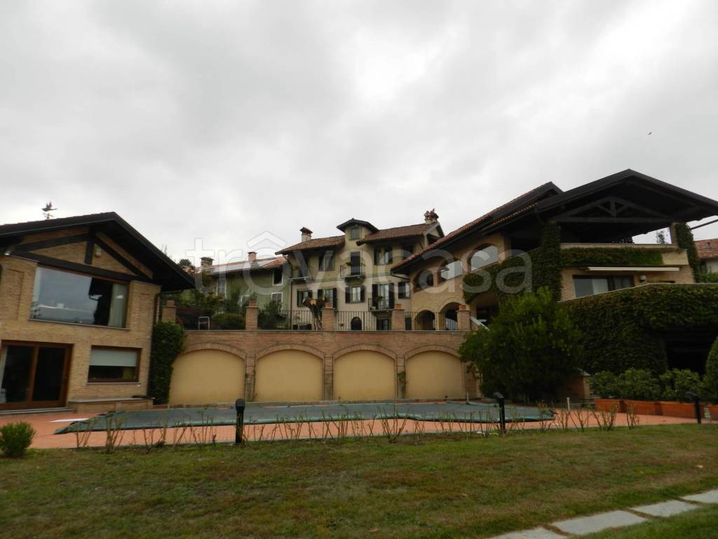 casa indipendente in vendita a Moncucco Torinese