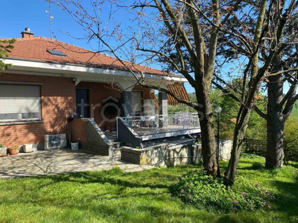 casa indipendente in vendita a Moncucco Torinese