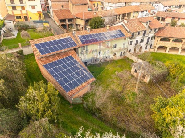 casa indipendente in vendita a Moncucco Torinese in zona Borelli