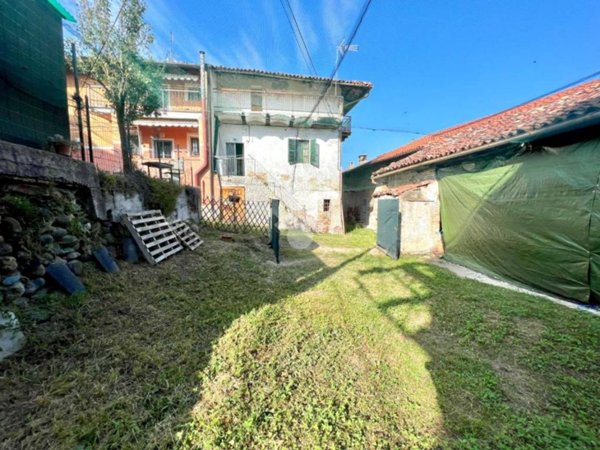 appartamento in vendita a Moncucco Torinese in zona Borelli