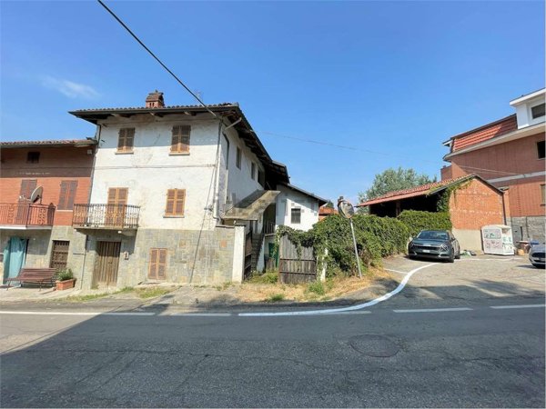casa indipendente in vendita a Moncucco Torinese