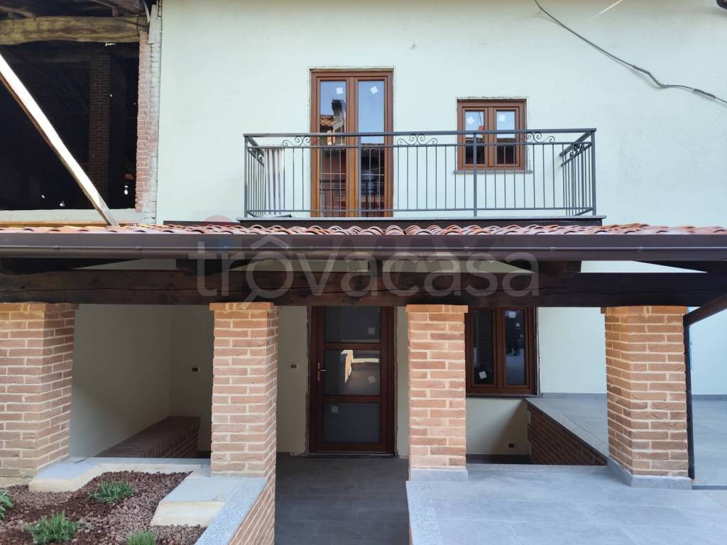 casa indipendente in vendita a Moncucco Torinese in zona Borelli