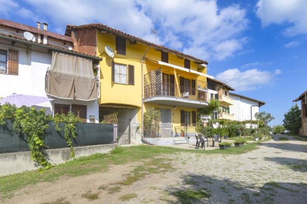 casa indipendente in vendita a Moncucco Torinese in zona Borelli