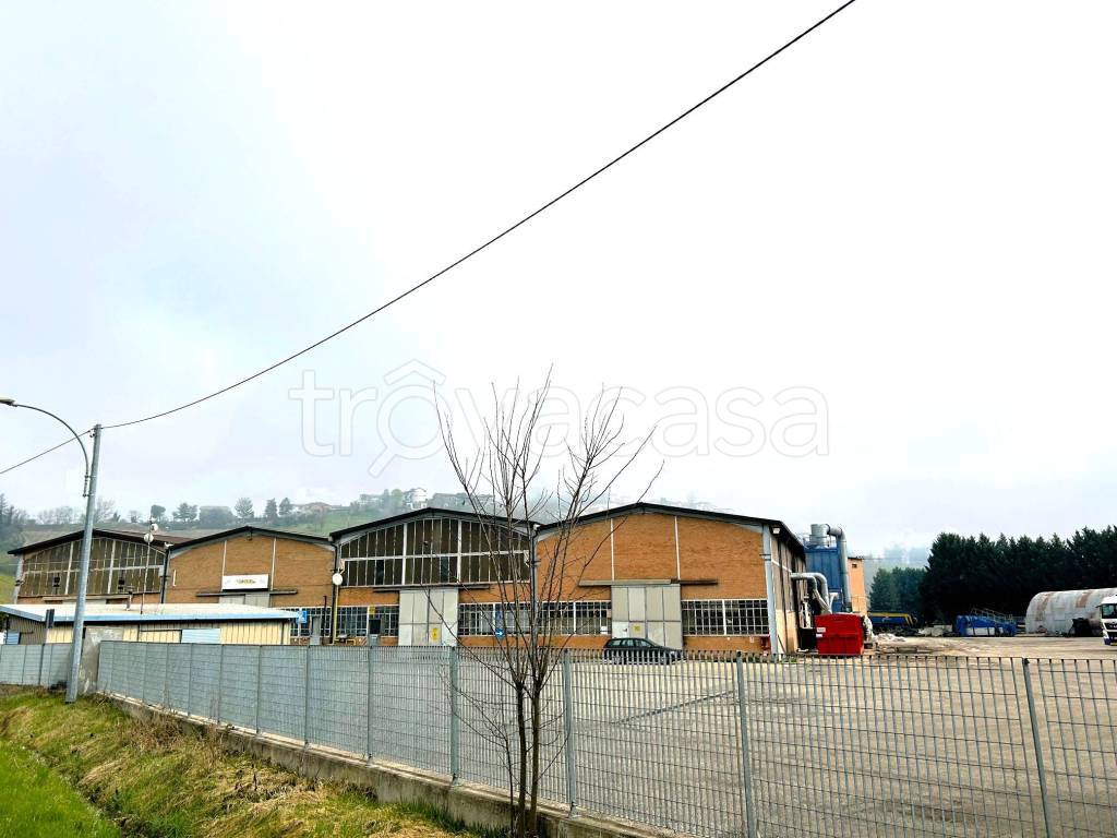 quadrivano in vendita a Mongardino in zona Madonna