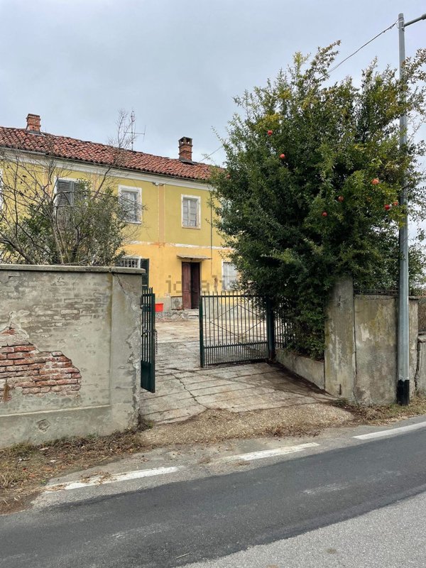 appartamento in vendita a Mongardino