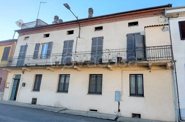 casa indipendente in vendita a Mongardino