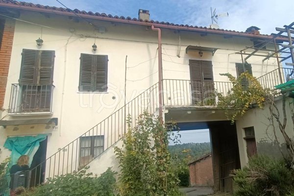 casa indipendente in vendita a Mongardino