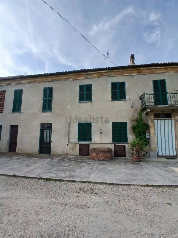 casa indipendente in vendita a Mongardino