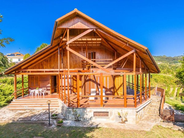 casa indipendente in vendita a Montabone