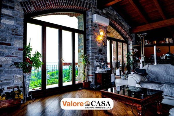 casa indipendente in vendita a Montabone