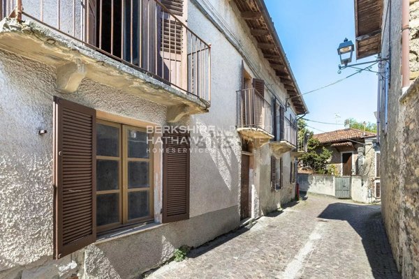 casale in vendita a Montabone