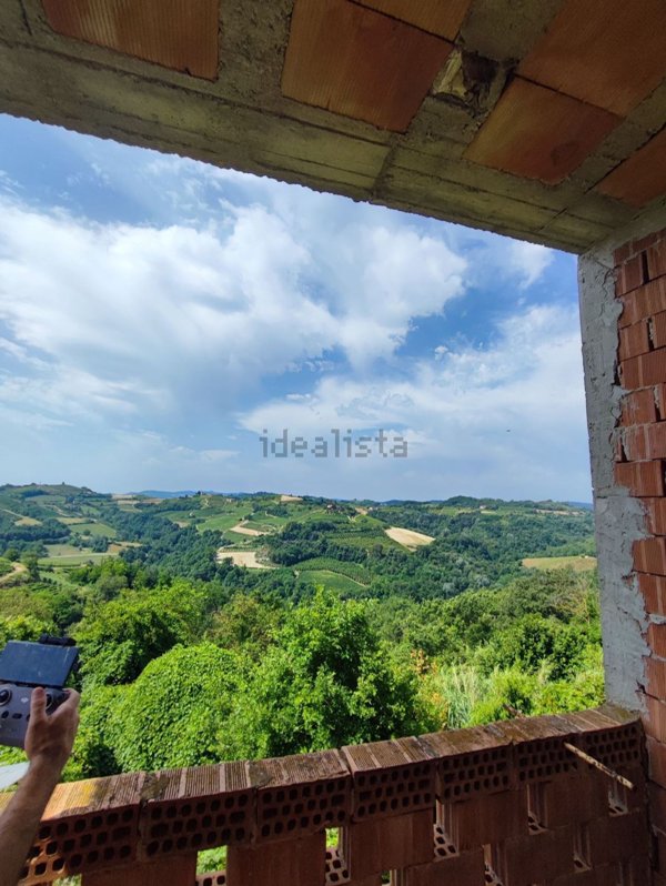 casa indipendente in vendita a Montabone in zona Lacqua