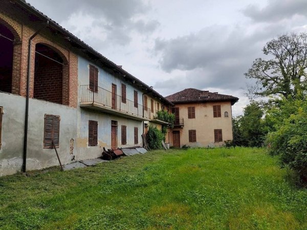 casale in vendita a Montafia in zona Valdelserro