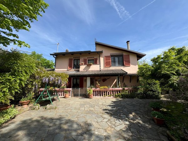 casa indipendente in vendita a Montafia