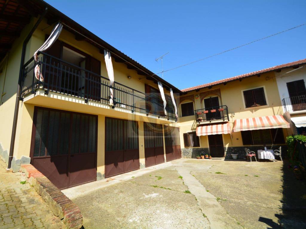 casa indipendente in vendita a Montafia