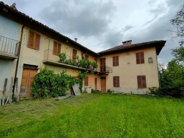 casale in vendita a Montafia