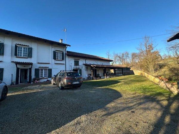 casale in vendita a Montafia