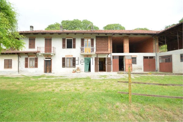 casale in vendita a Montafia
