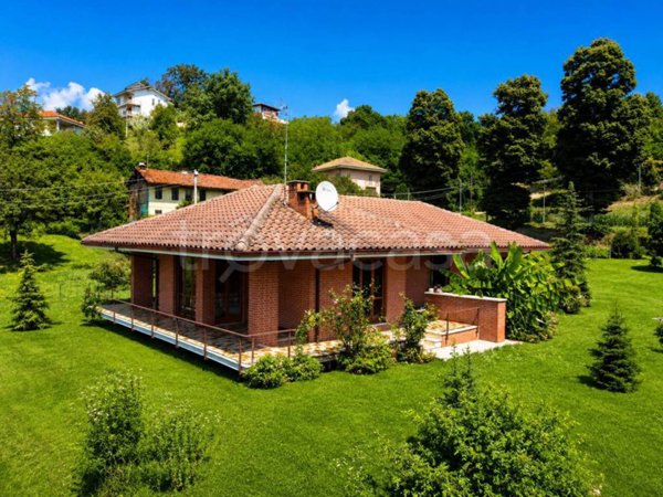 casa indipendente in vendita a Montafia in zona Bagnasco