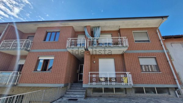 appartamento in vendita a Montafia