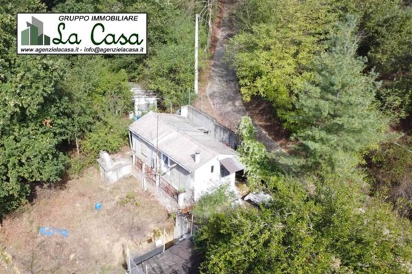 casa indipendente in vendita a Montafia in zona Bagnasco