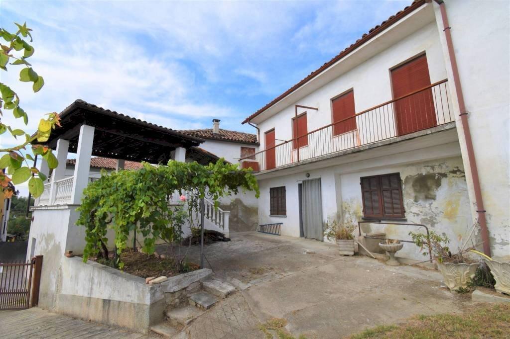 appartamento in vendita a Montaldo Scarampi