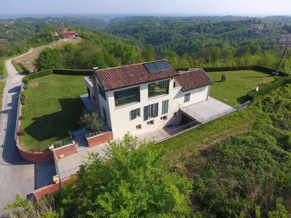 casa indipendente in vendita a Montaldo Scarampi