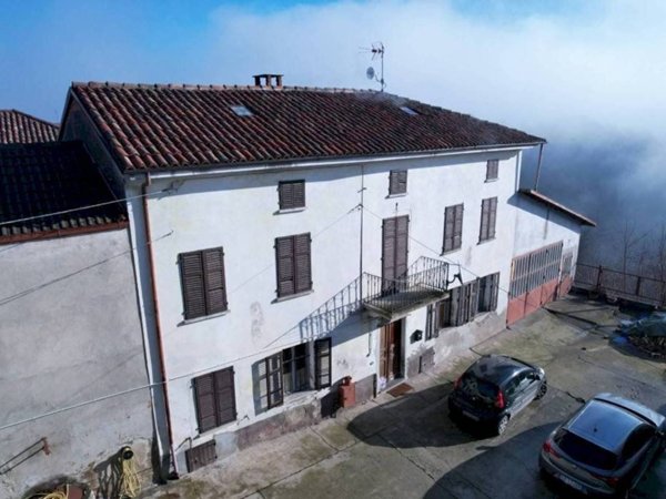 casale in vendita a Montaldo Scarampi