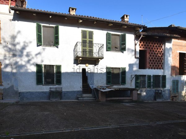casa indipendente in vendita a Montaldo Scarampi