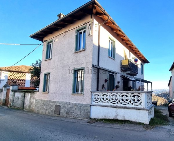 casa indipendente in vendita a Montaldo Scarampi