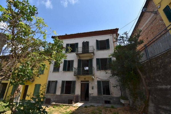 casa semindipendente in vendita a Montaldo Scarampi
