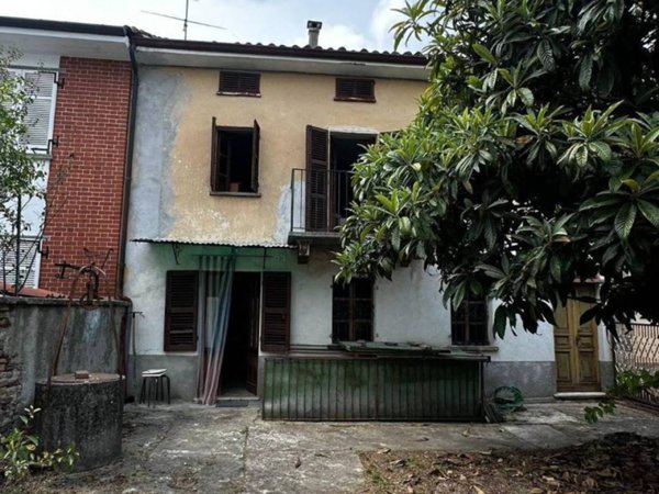 casa indipendente in vendita a Montaldo Scarampi