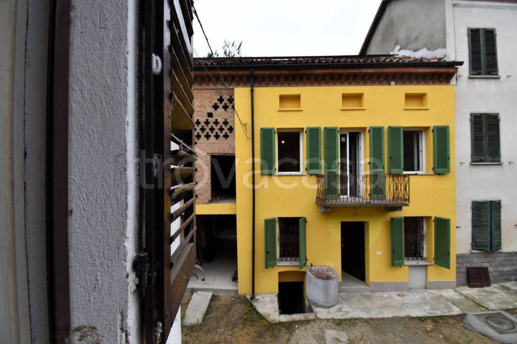 appartamento in vendita a Montaldo Scarampi