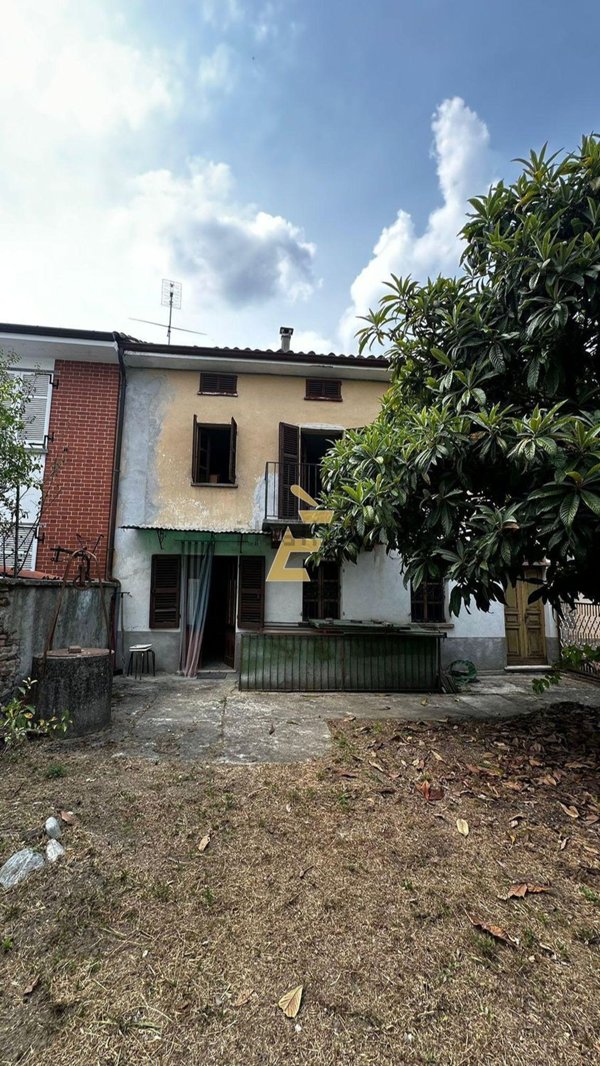 casa semindipendente in vendita a Montaldo Scarampi