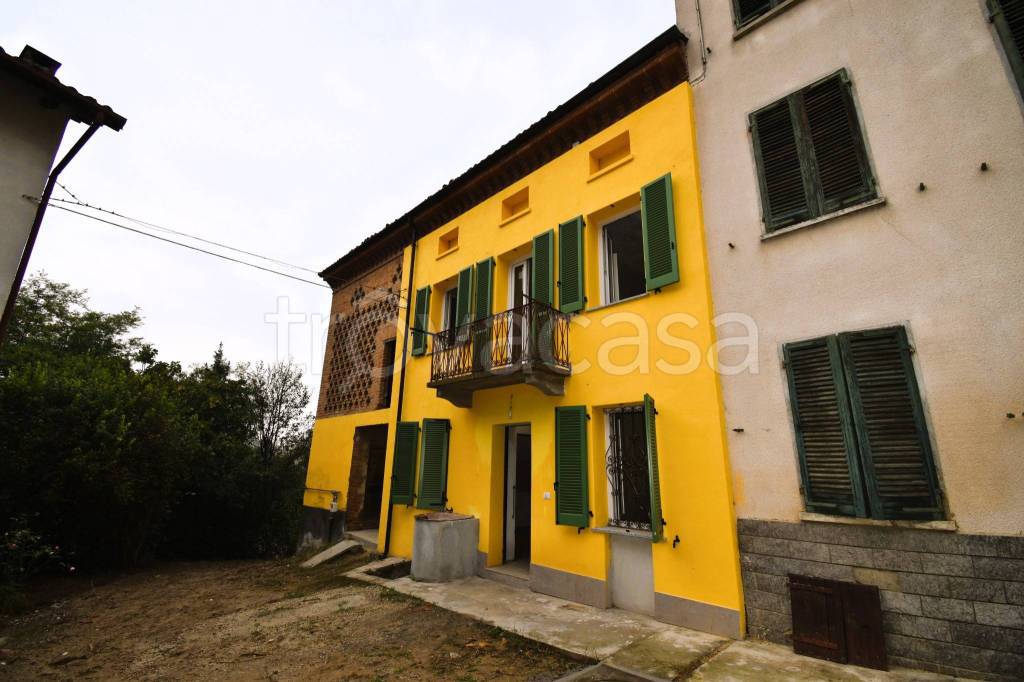 casa indipendente in vendita a Montaldo Scarampi