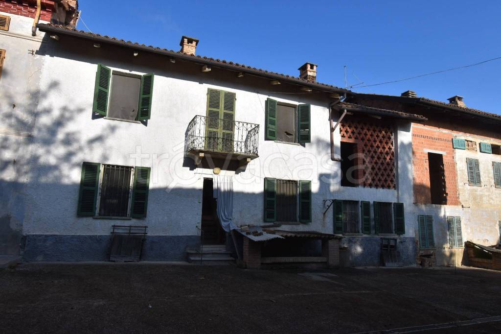 casale in vendita a Montaldo Scarampi in zona Forni