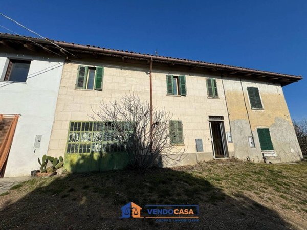 casa indipendente in vendita a Montaldo Scarampi