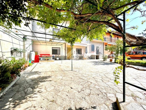 casa semindipendente in vendita a Montechiaro d'Asti