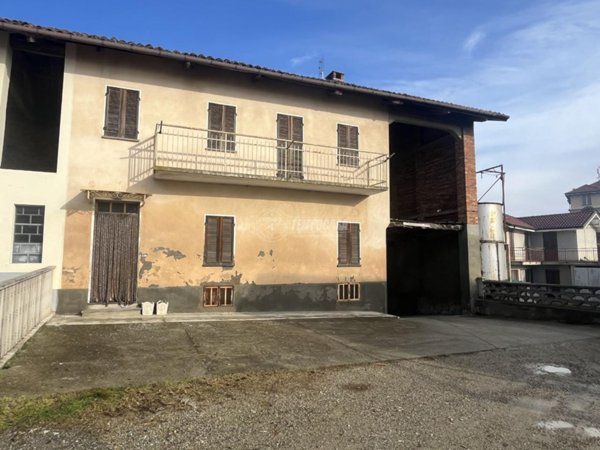 casa indipendente in vendita a Montechiaro d'Asti