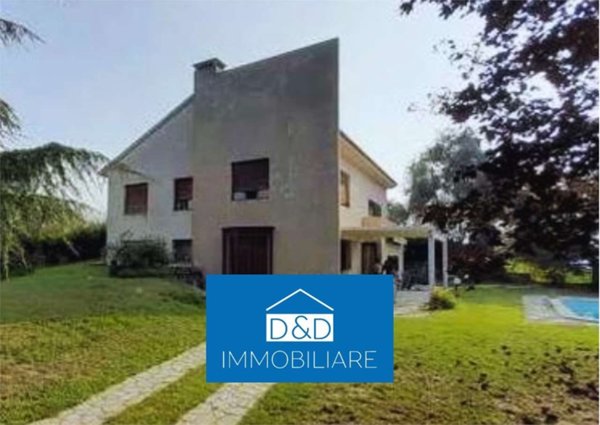 casa indipendente in vendita a Montechiaro d'Asti