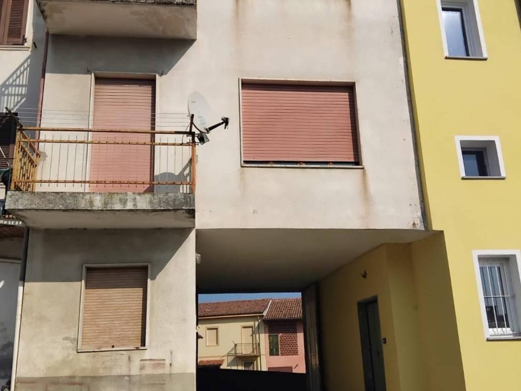 casa indipendente in vendita a Montechiaro d'Asti