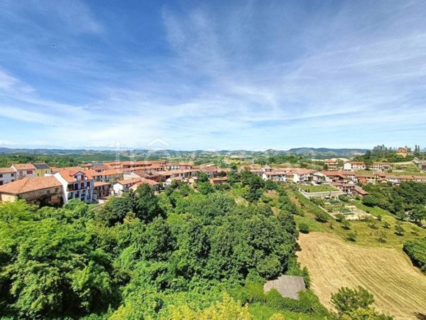 appartamento in vendita a Montechiaro d'Asti