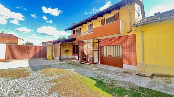 casa semindipendente in vendita a Montechiaro d'Asti