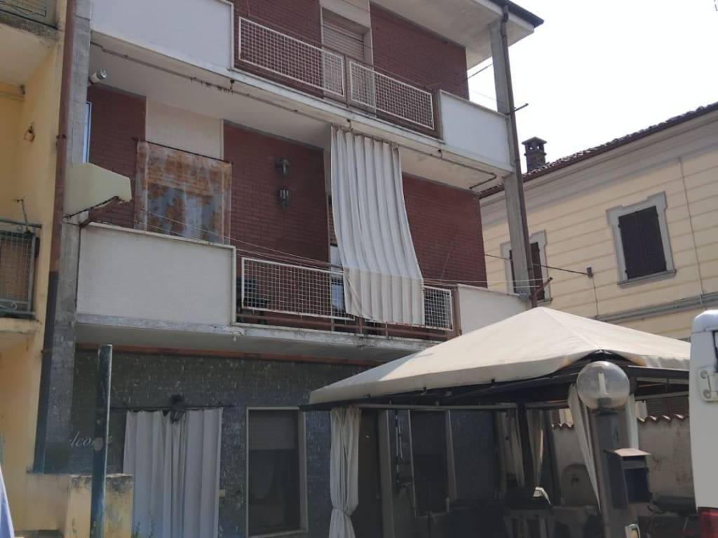 casa indipendente in vendita a Montechiaro d'Asti