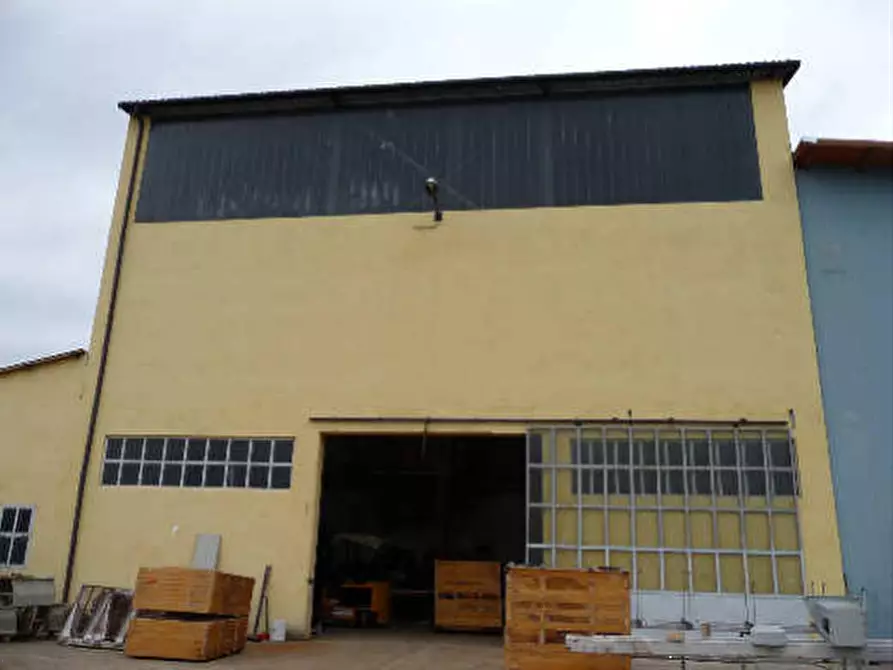 capannone in vendita a Montechiaro d'Asti