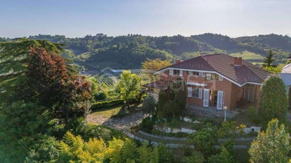 casa indipendente in vendita a Montechiaro d'Asti