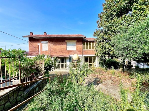 casa indipendente in vendita a Montechiaro d'Asti in zona Nocciola