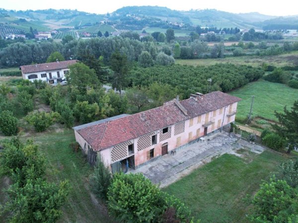 casa indipendente in vendita a Montegrosso d'Asti