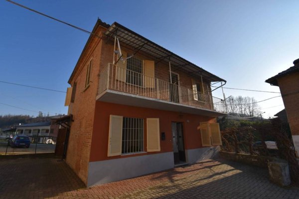 casa indipendente in vendita a Montegrosso d'Asti in zona Vallumida