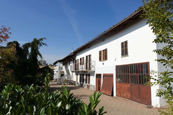 casa indipendente in vendita a Montegrosso d'Asti